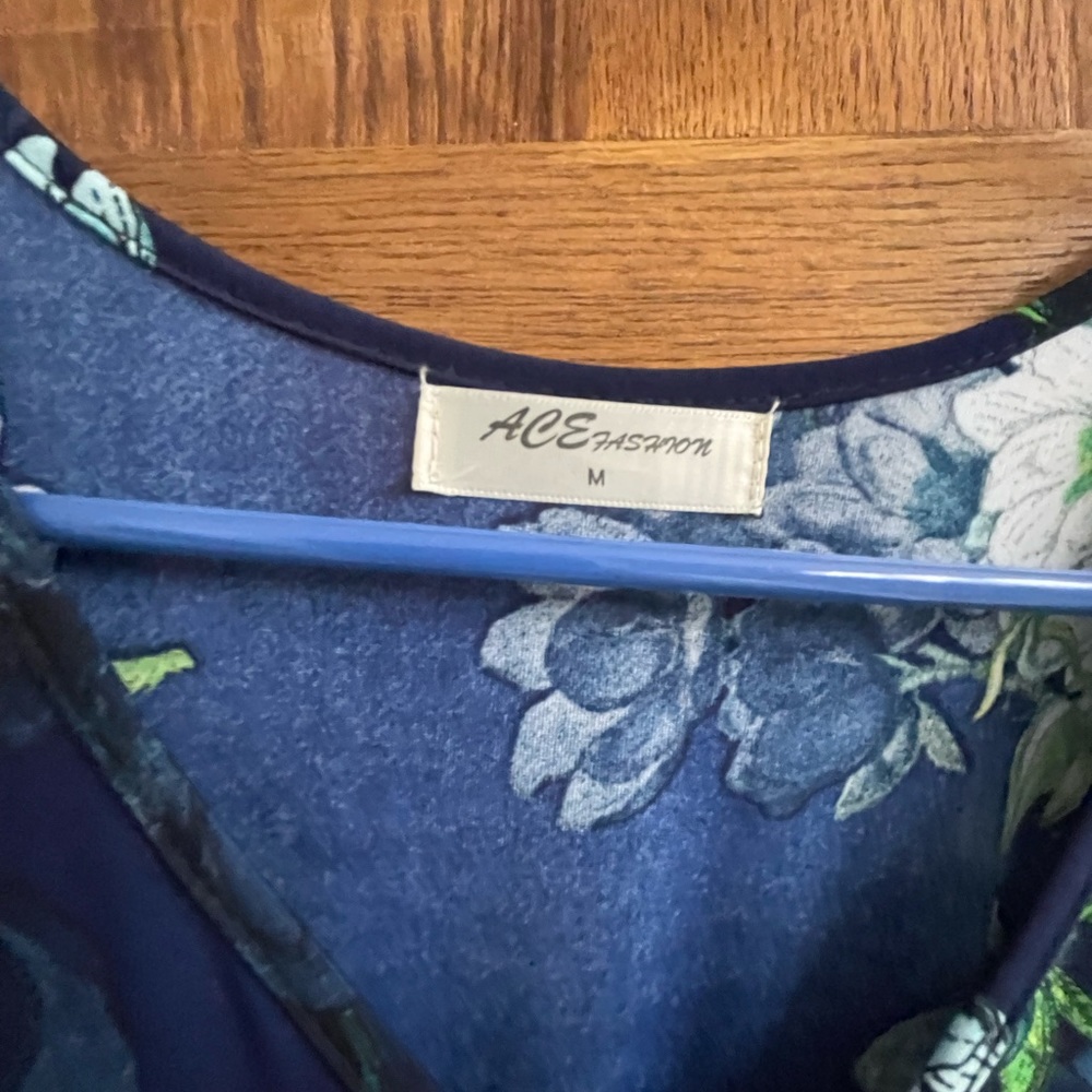 Blue Floral Maxi dress - Medium